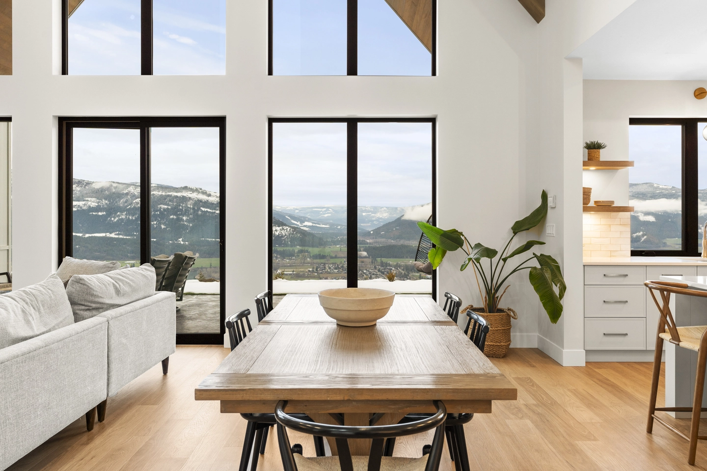 Image 5 of custom home at 82 Twin Lakes Road in Vernon, BC